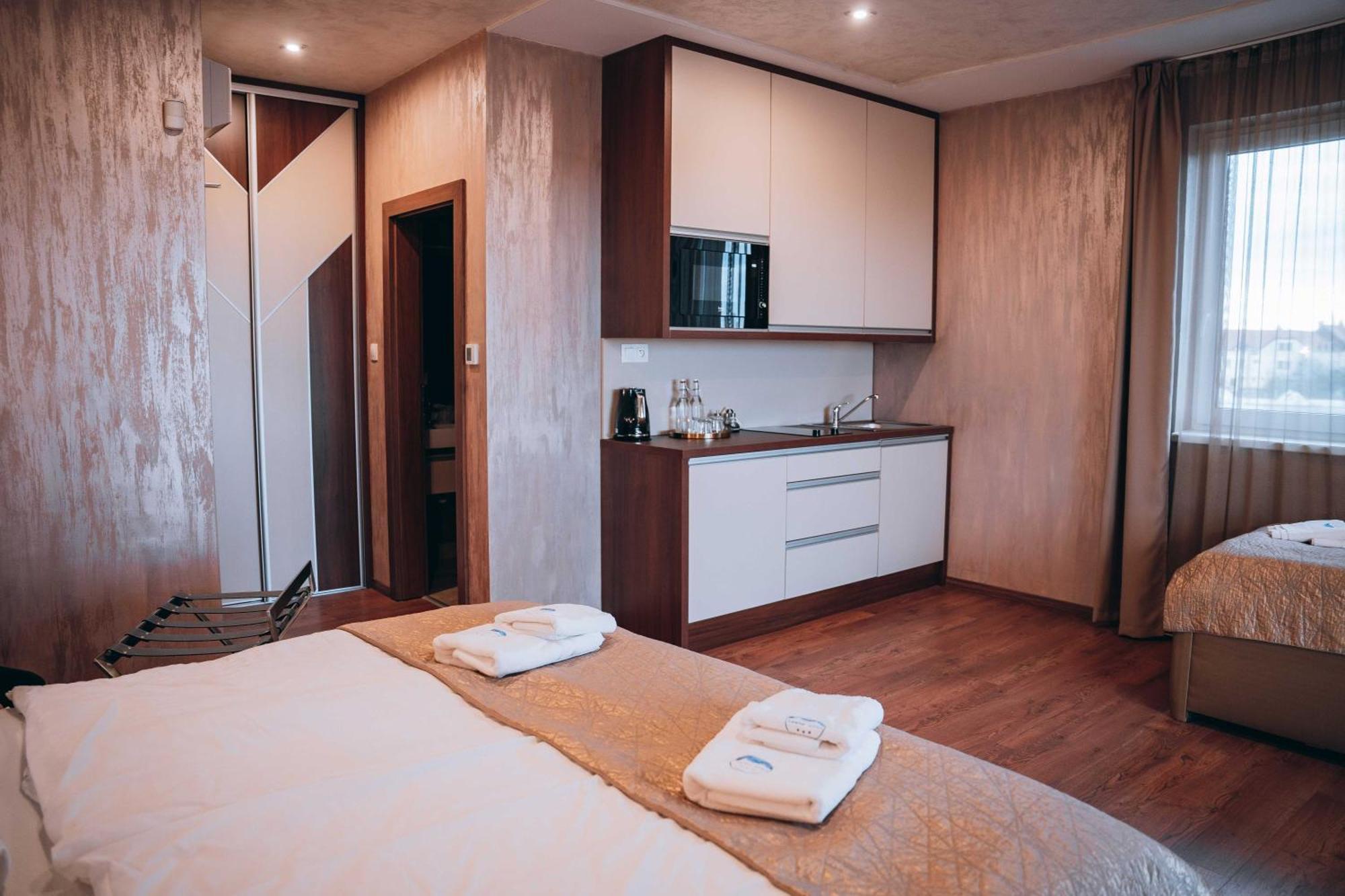 Villa Dunaj Dunajska Streda Luaran gambar